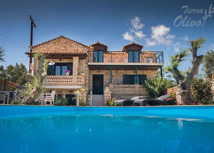 Tierra Olivo Villas